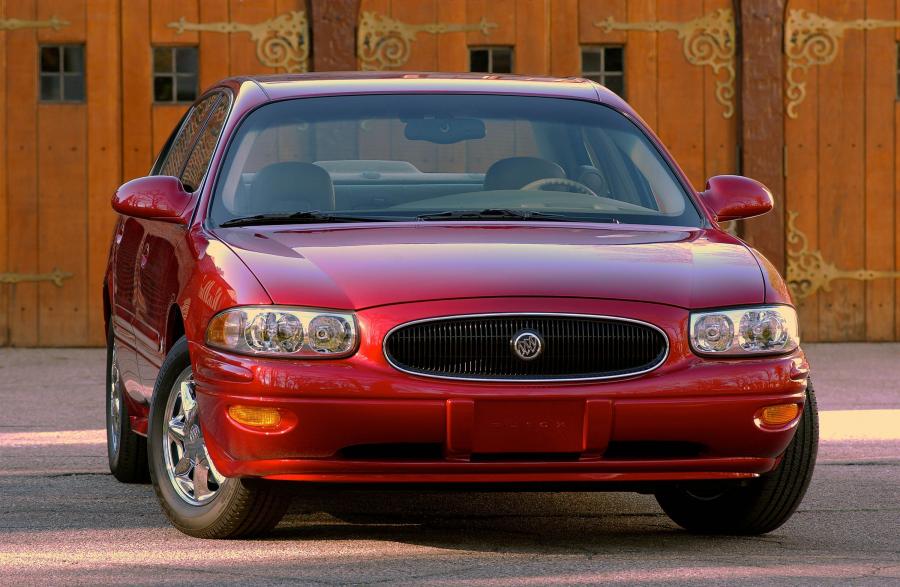  Buick LeSabre 2000 года  (фото 13 из 35)